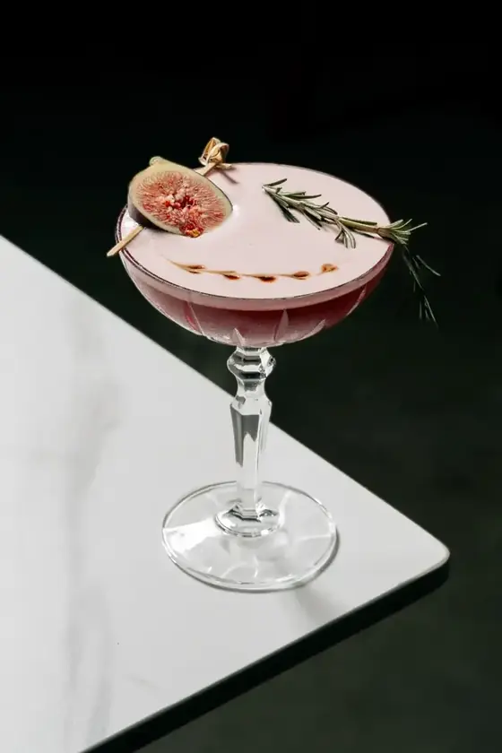 Cocktail photography by Swimm